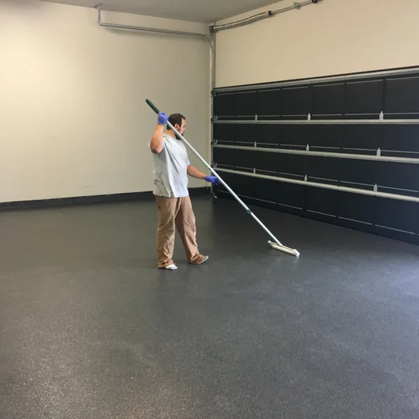 Pcu pic black flake 600x600